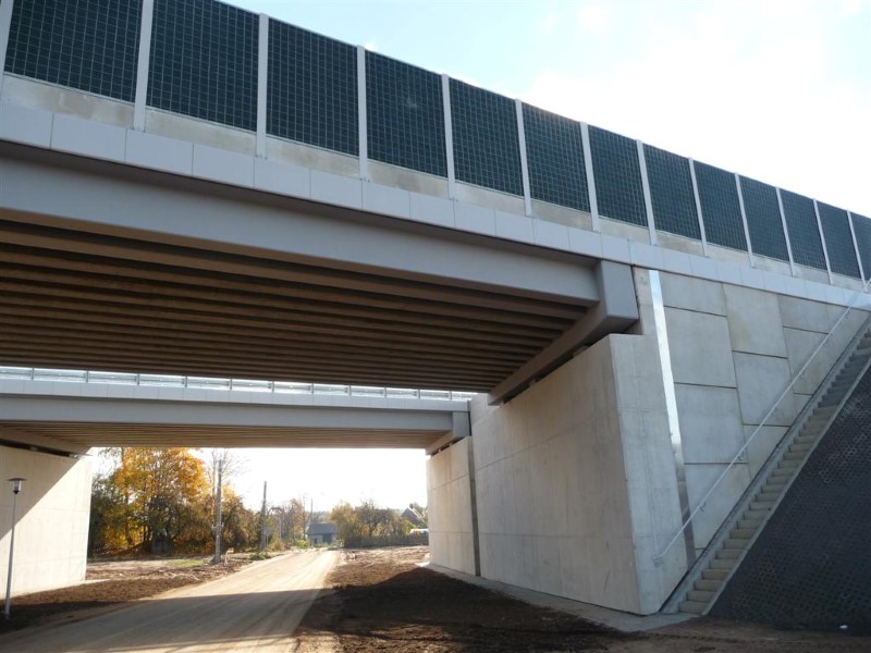 Na nieustanny hałas dobiegający z drogi ekspresowej narzekają mieszkańcy Dowspudy i Raczek