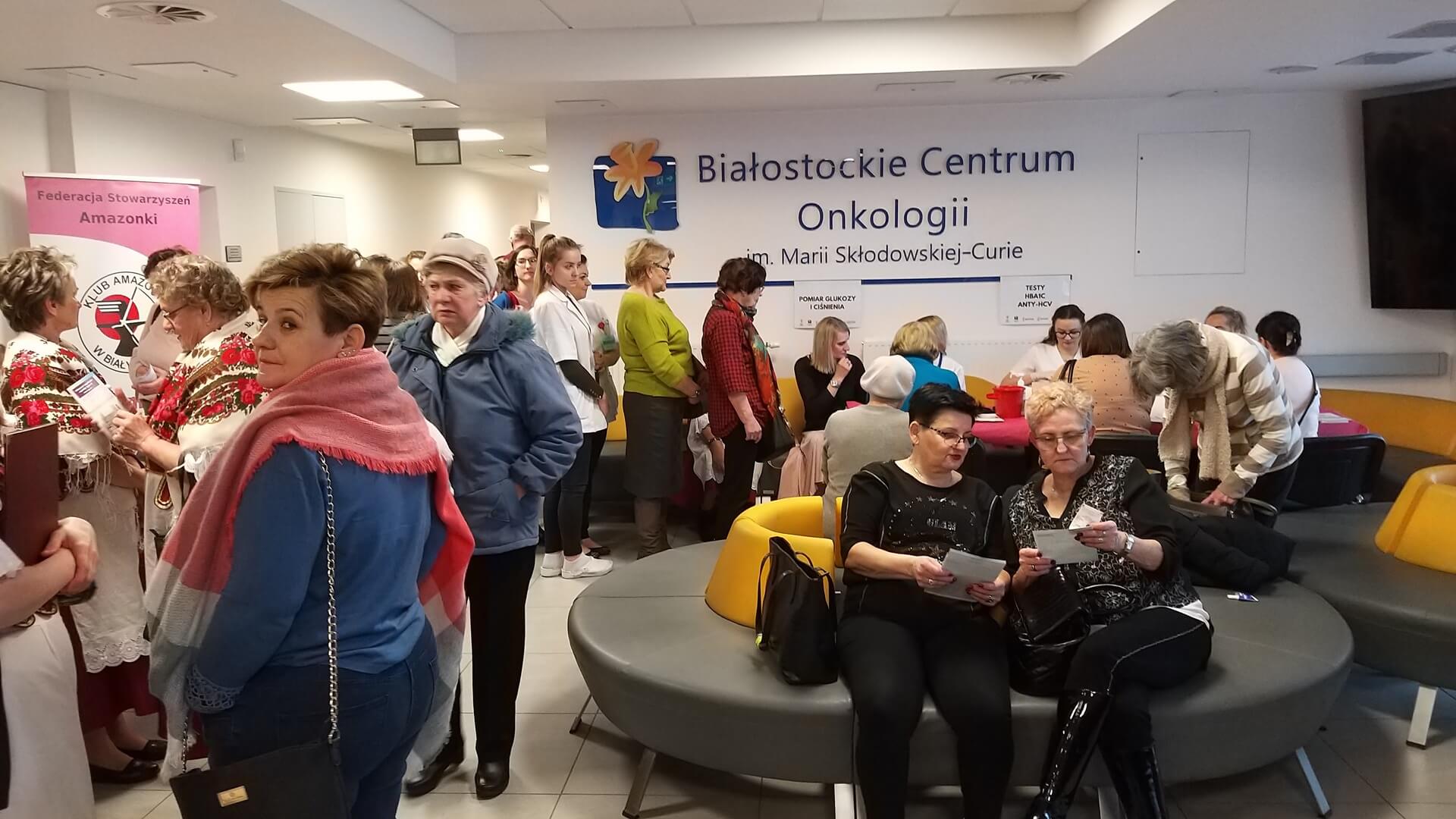Dzień otwarty w Białostockim Centrum Onkologii - można było wykonać bezpłatne badanie