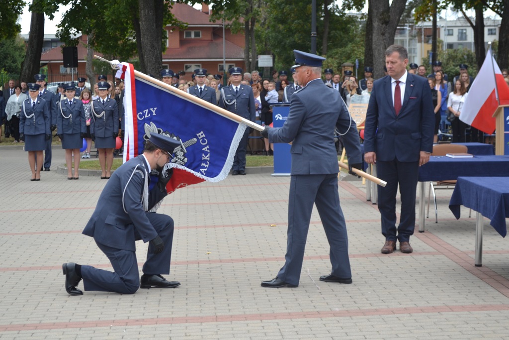 Areszt Śledczy w Suwałkach ma już własny sztandar