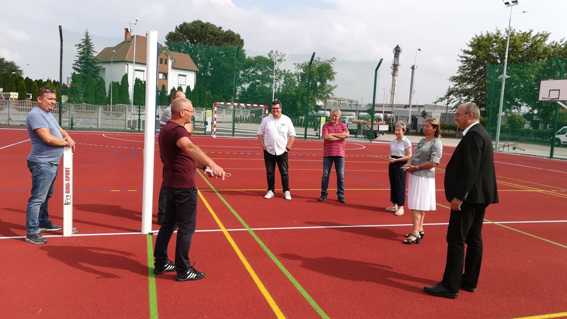 Uczniowie Zespołu Szkół Mechanicznych w Łapach będą ćwiczyć na nowym boisku