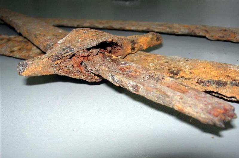 Celnicy udaremnili przemyt unikalnych militariów w Bobrownikach