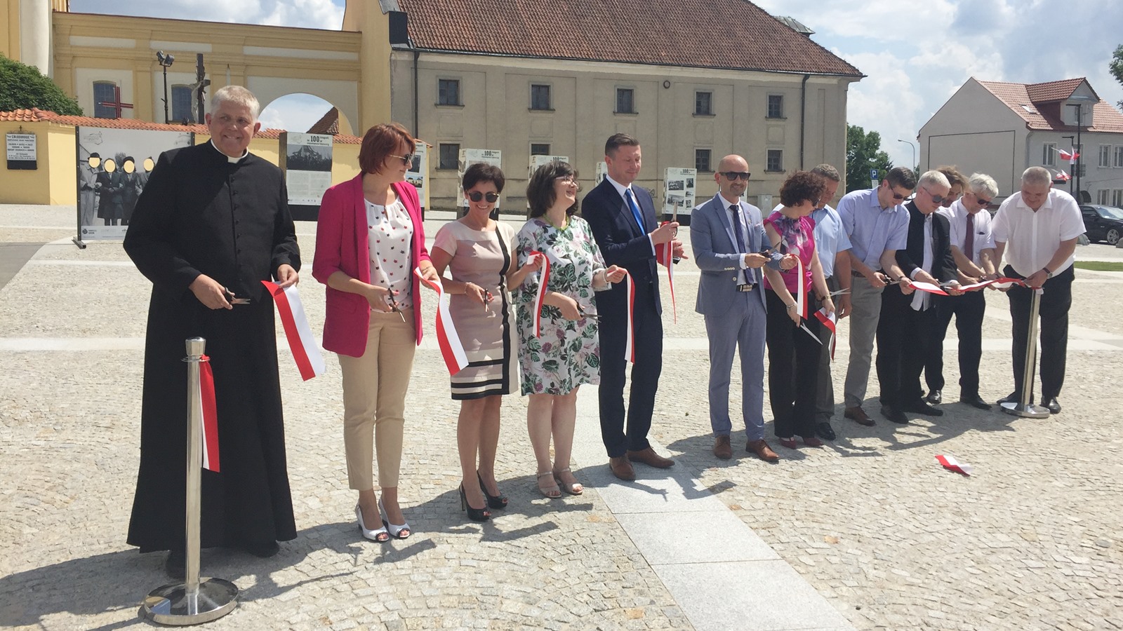 Po rewitalizacji oficjalnie otwarto Rynek 11 Listopada w Choroszczy