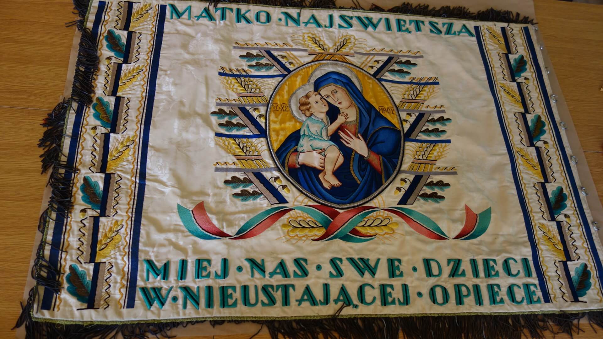 Historyczny sztandar przechowywany w Białowieży trafił do wojewódzkiego rejestru zabytków