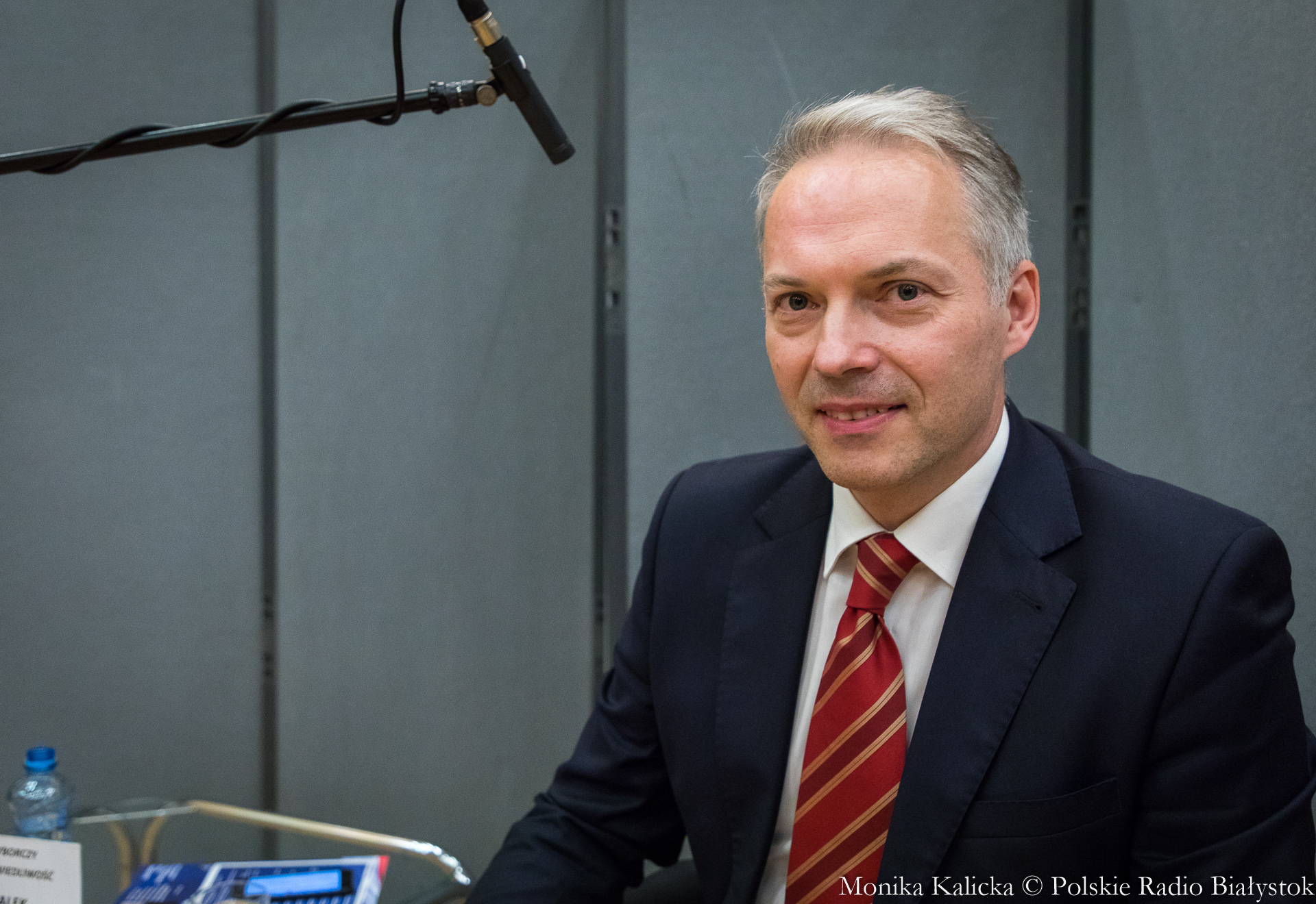 Poseł Żalek interweniuje w prokuraturze ws. opłat za ciepłą wodę w Białymstoku