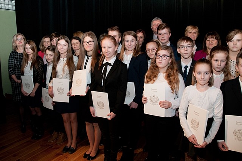 31 uczniów otrzymało stypendia burmistrza Czyżewa