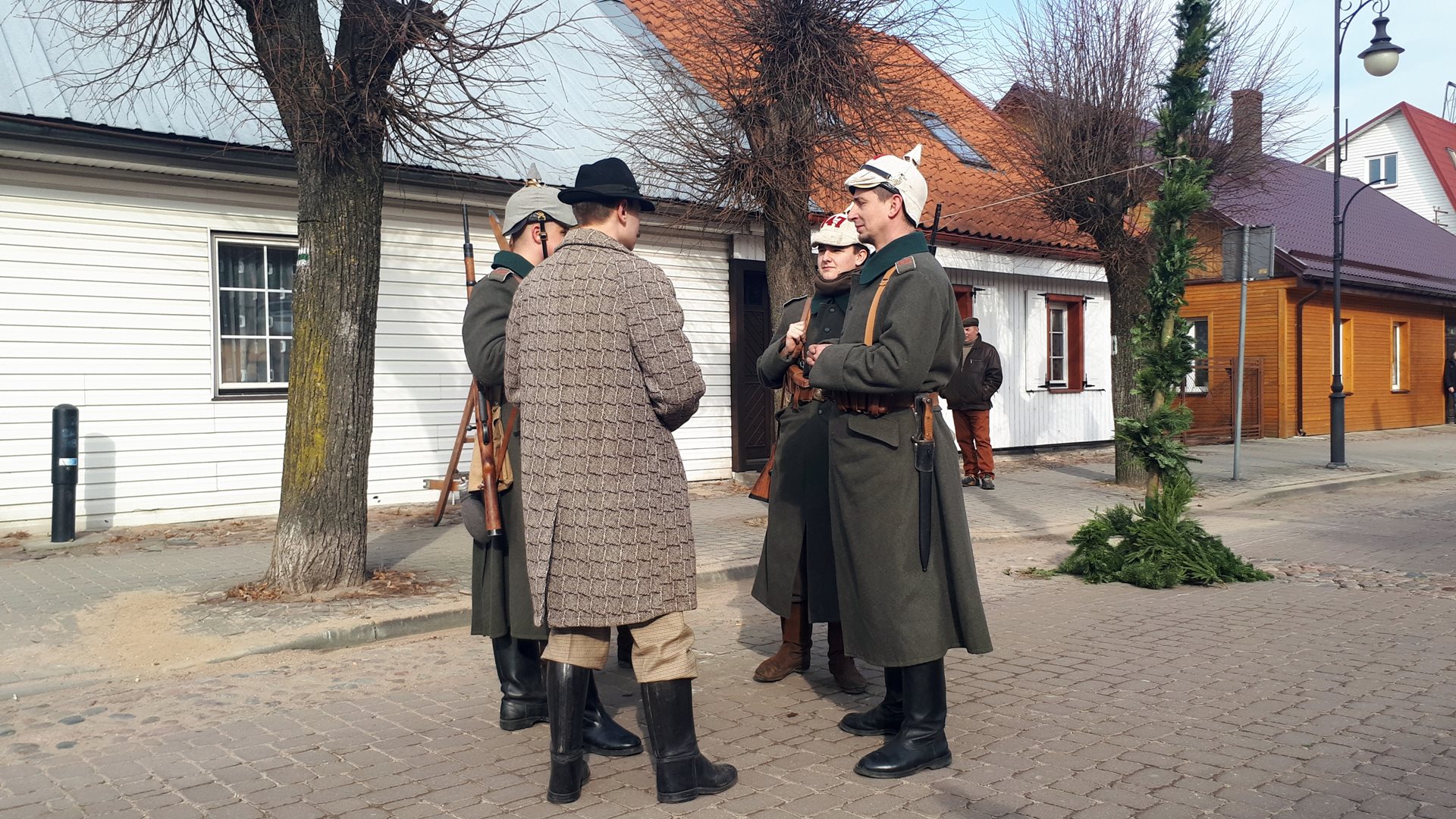 Inscenizacja odzyskania niepodległości przez Supraśl