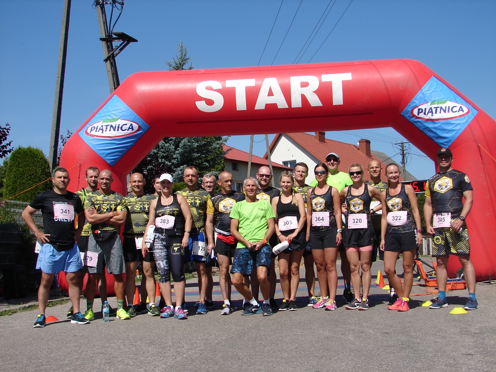 Prawie 350 osób wzięło udział w "Biegu z butelką mleka"