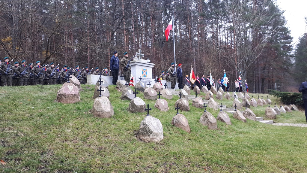 Uroczystości z okazji 187. rocznicy wybuchu Powstania Listopadowego w Kopnej Górze k. Sokołdy