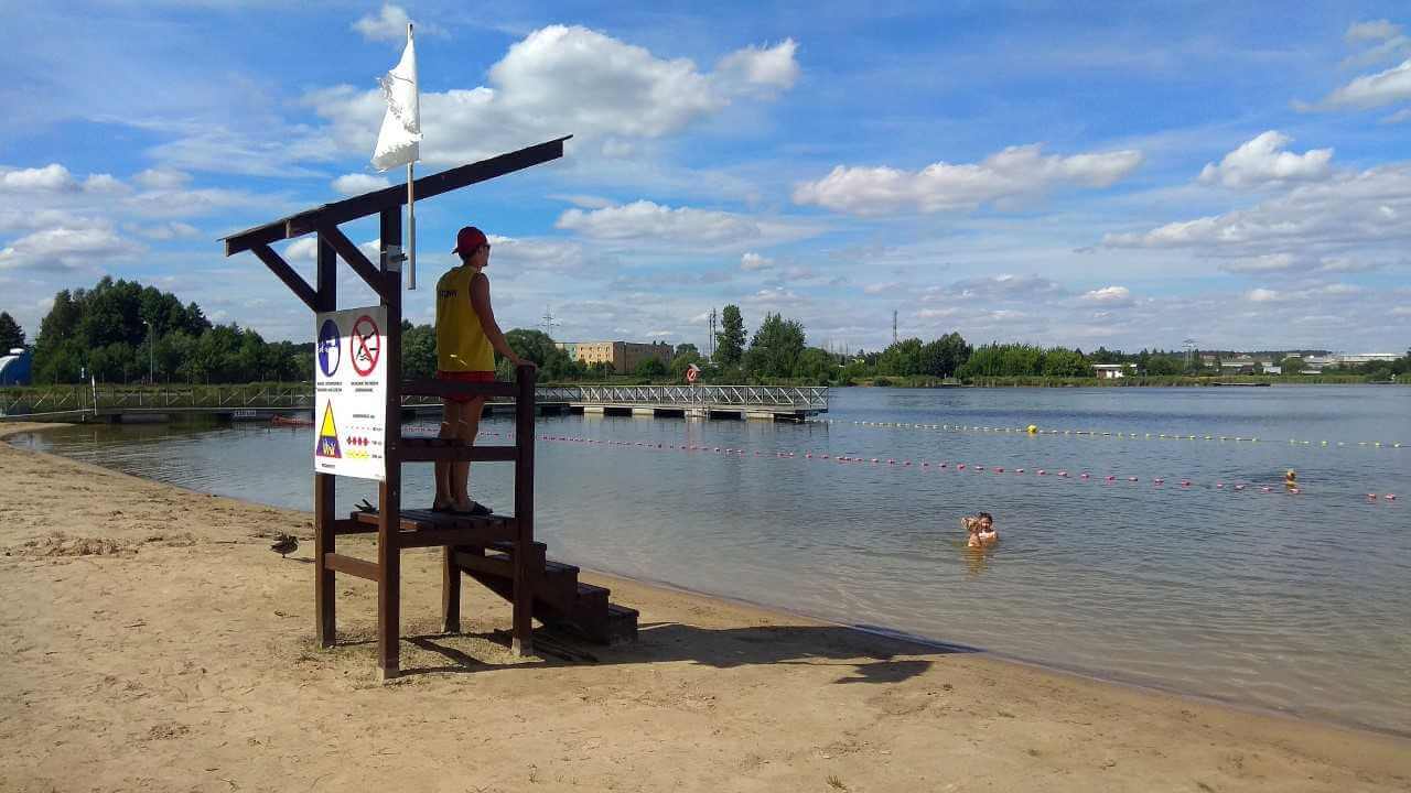 Woda już przebadana - odwołany zakaz kąpieli na plaży w Dojlidach