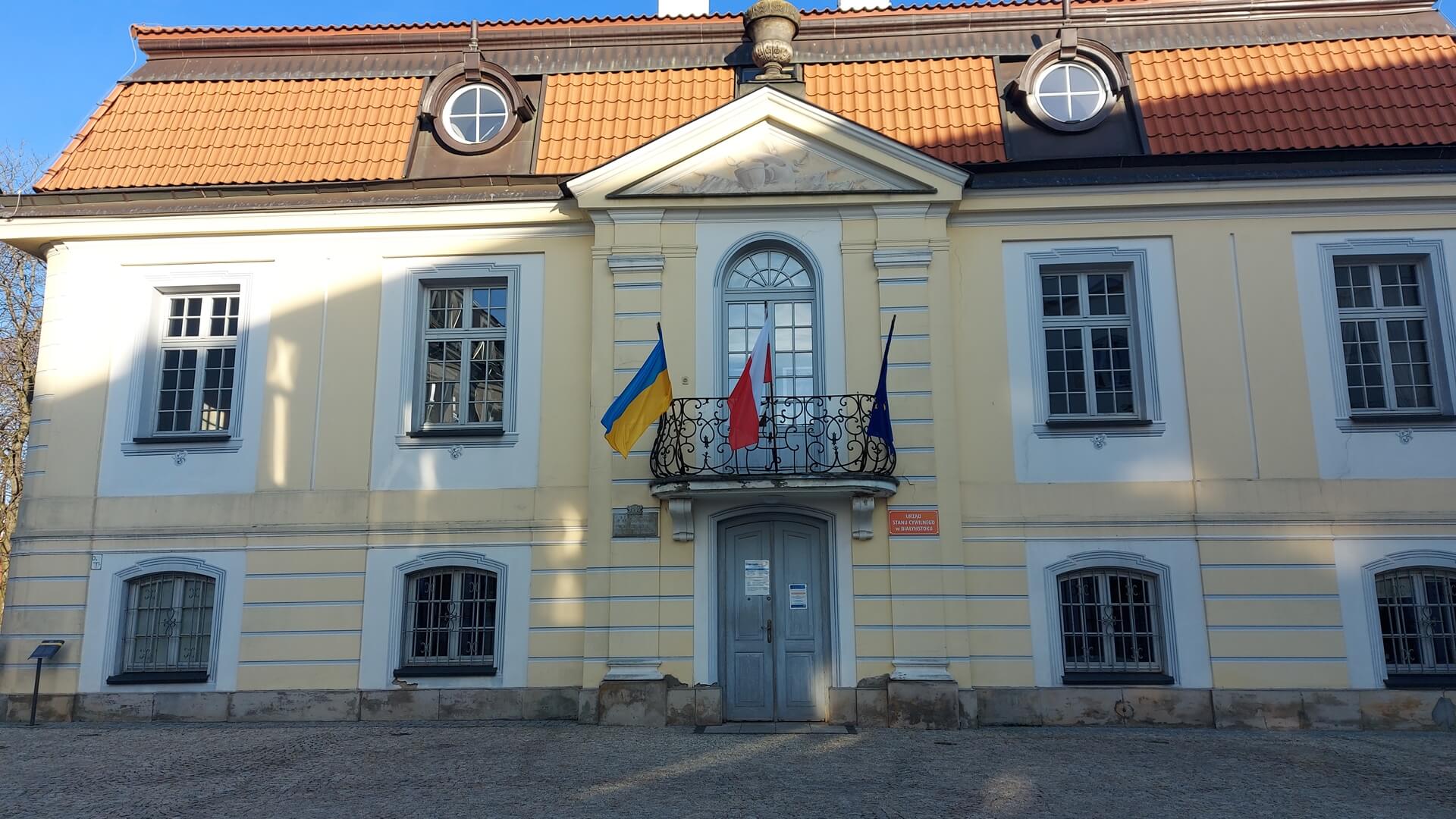 Samorządy i organizacje w Podlaskiem gotowe do wsparcia obywateli Ukrainy