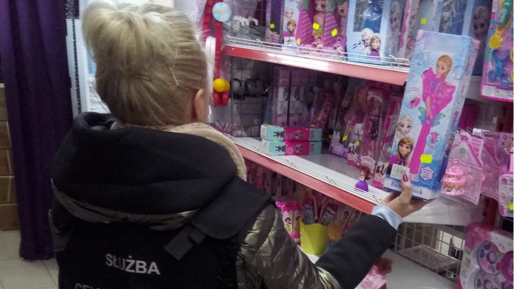 W sklepie w Hajnówce KAS odkryła podrabiane zabawki