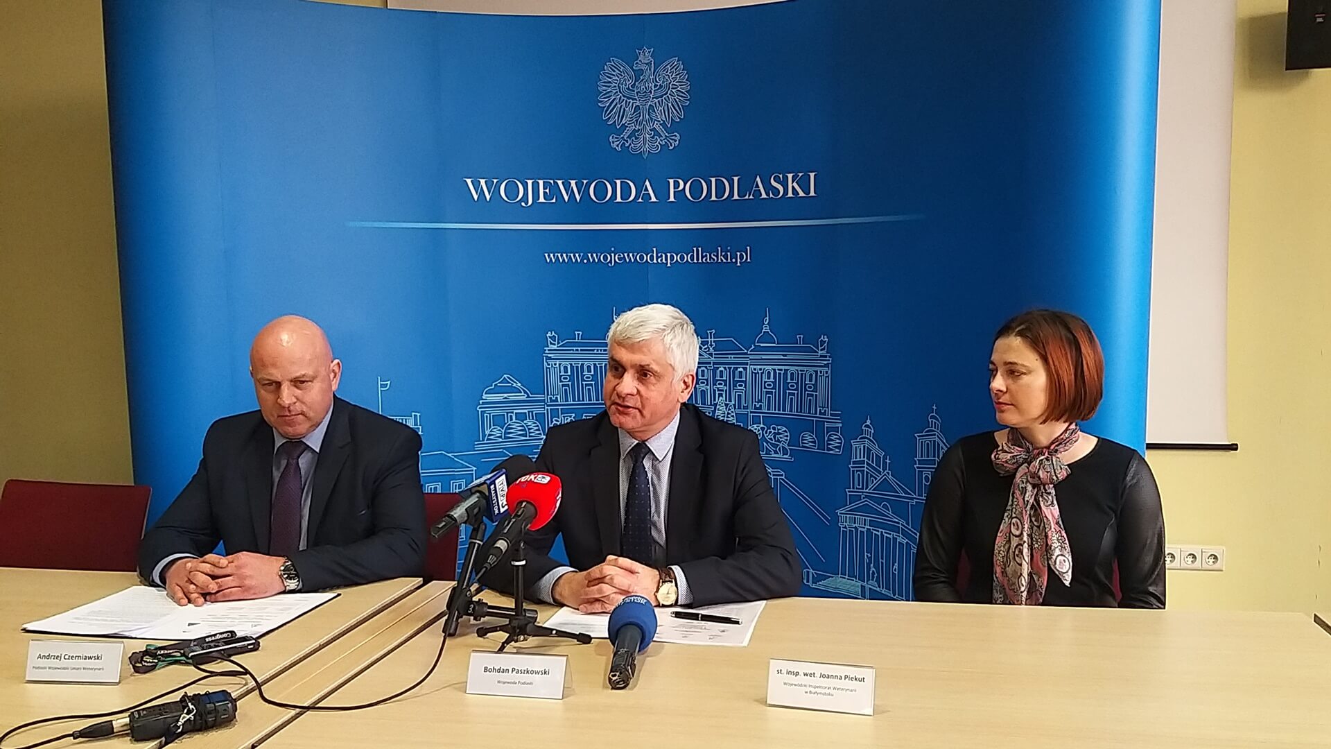 Dzikie zwierzęta coraz częściej pojawiają się na miejskich terenach