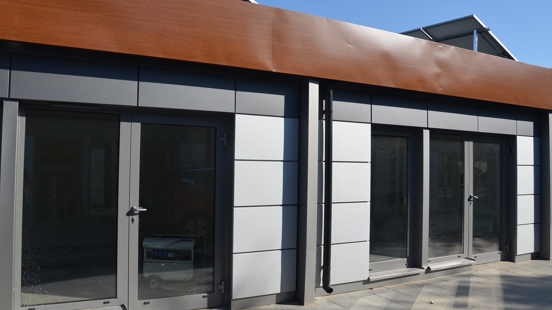 W Siemiatyczach oddano do użytku nowoczesne pawilony handlowe przy ul. Grodzieńskiej