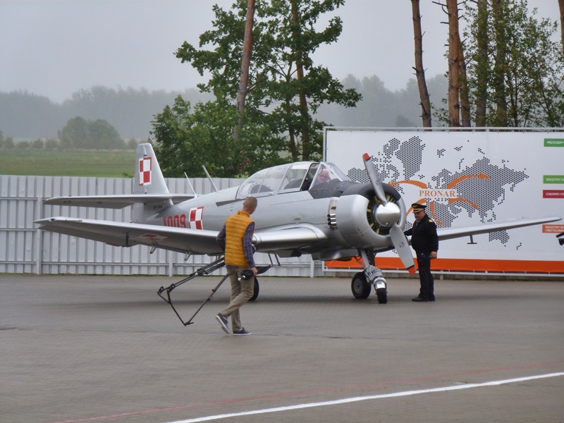 W Narwi otwarto lotnisko. Powstało w siedzibie firmy Pronar [zdjęcia]