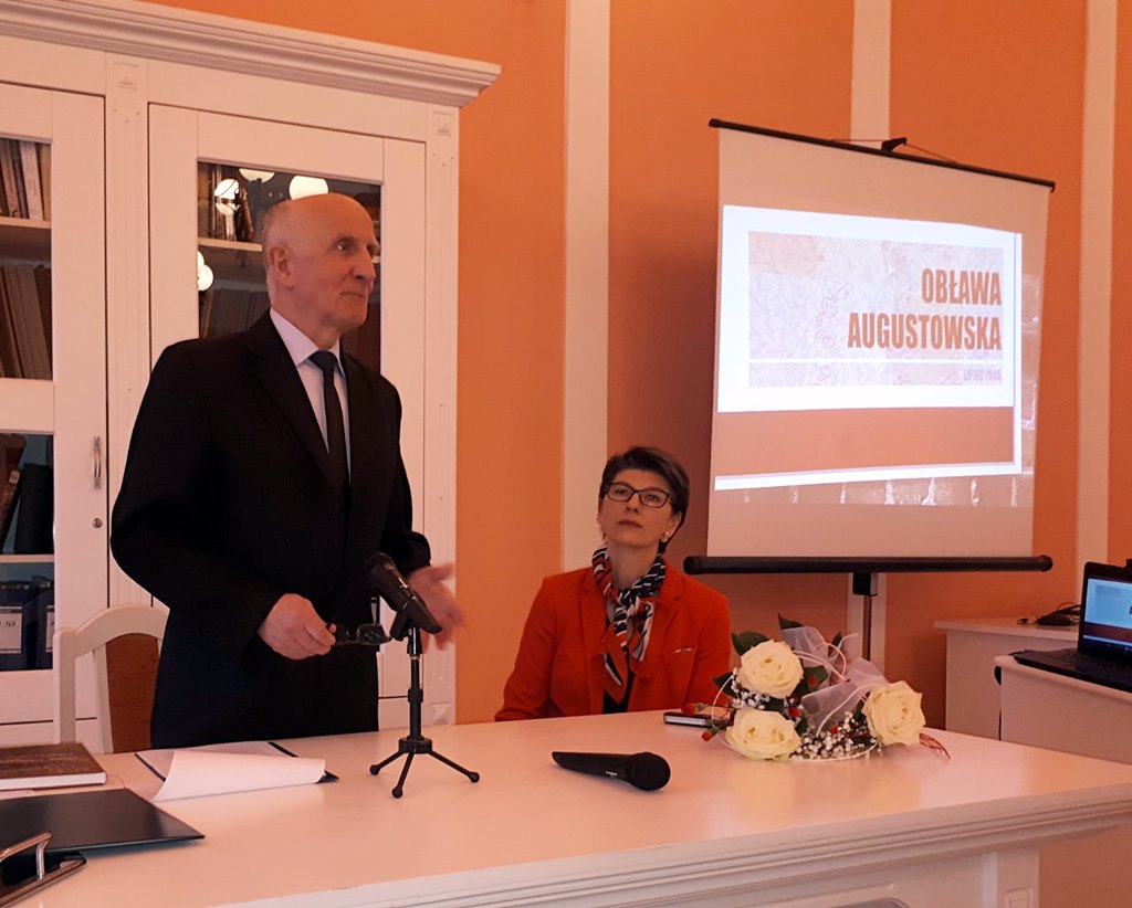 Promocja książki Tadeusza Radziwonowicza i Barbary Bojaryn-Kazberuk o Obławie Augustowskiej