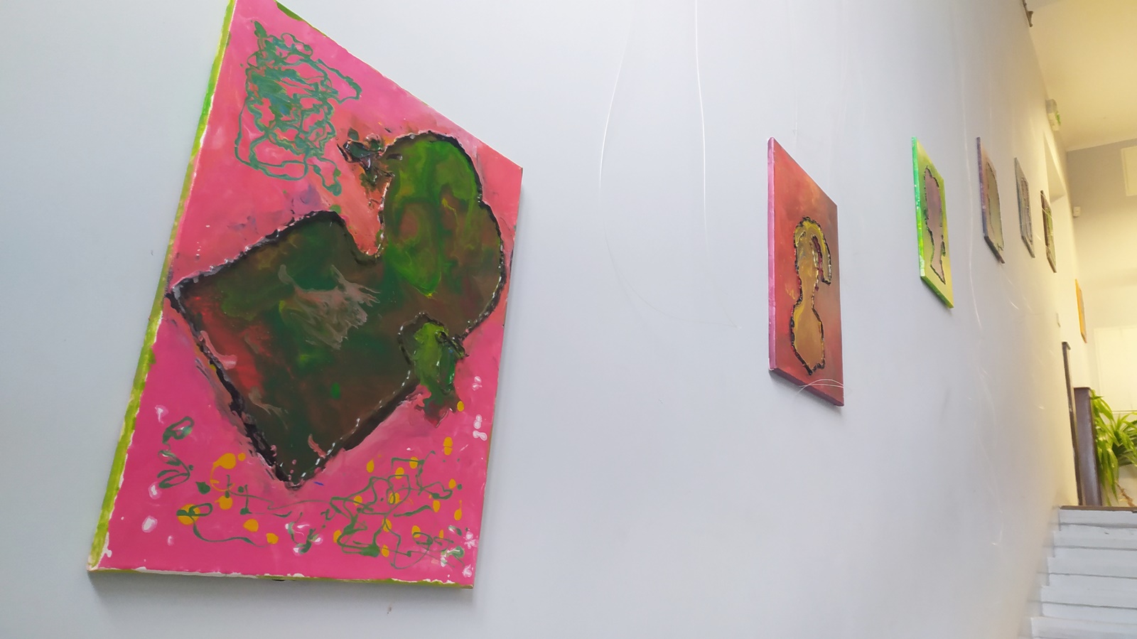 Portrety Kobiety - wyjątkowa wystawa obrazów i masek w Choroszczy