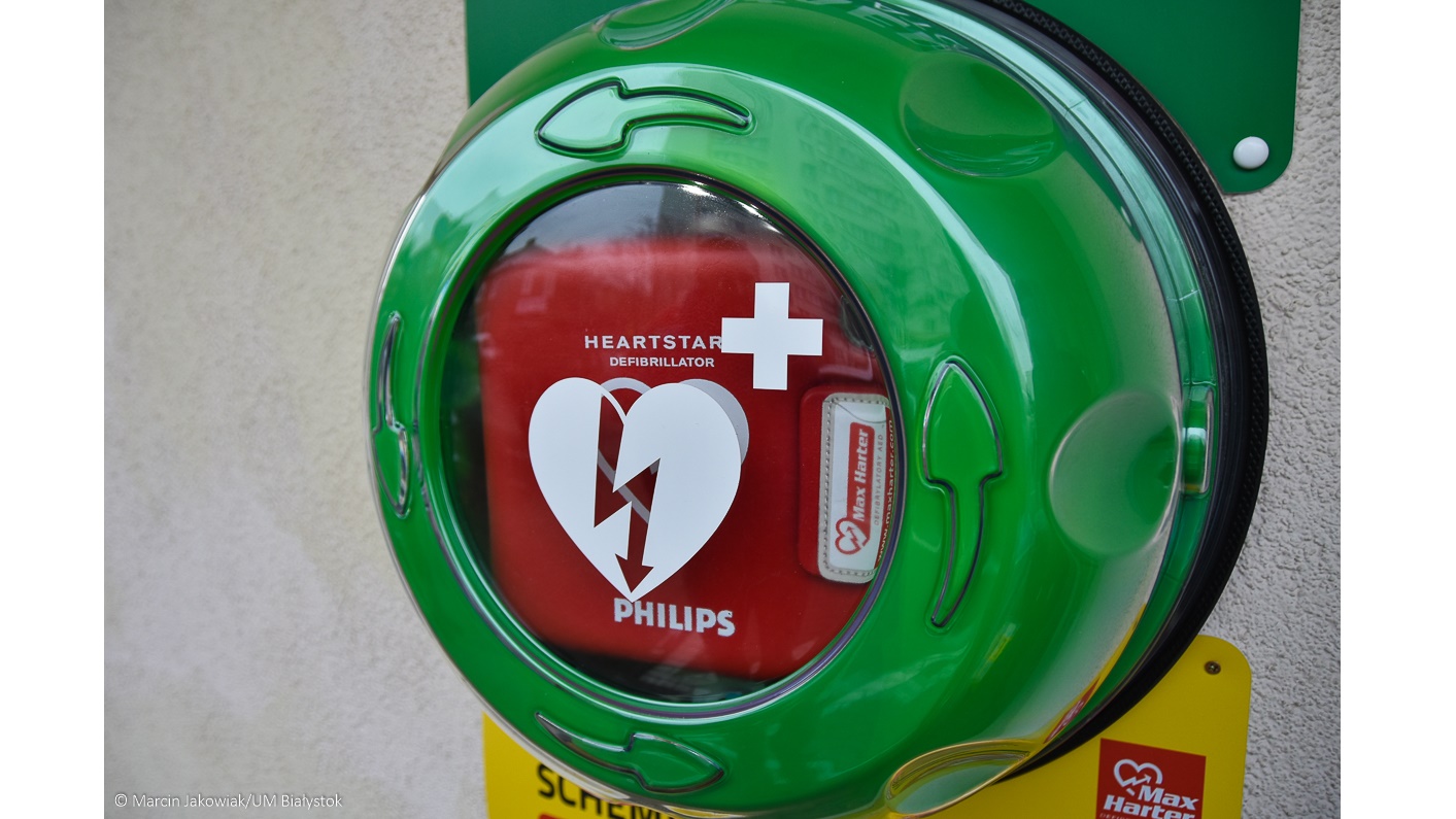 W Raczkach pojawią się trzy zewnętrzne defibrylatory