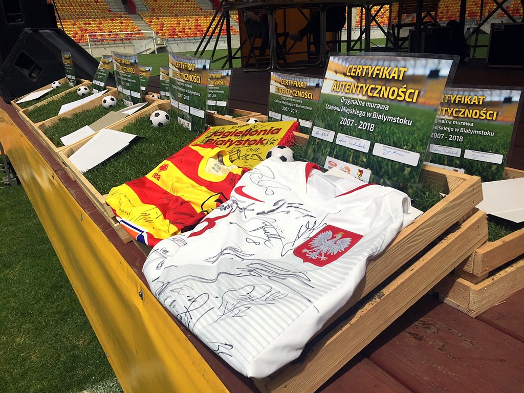 "Pożegnanie murawy" - akcja charytatywna na Stadionie Miejskim w Białymstoku