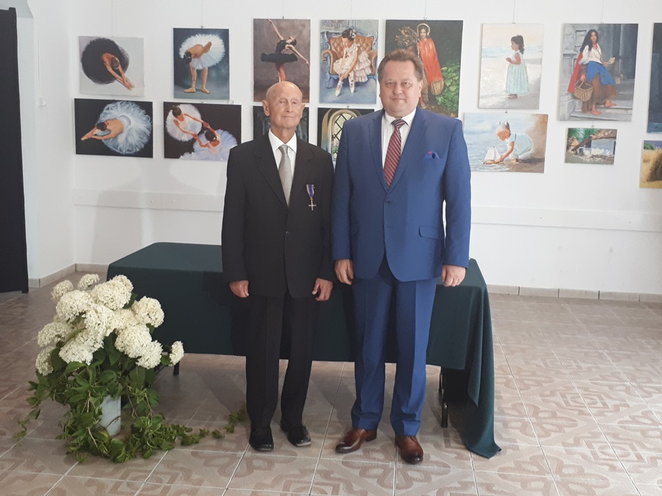 W Augustowie wiceminister MSWiA odznaczył dwóch byłych żołnierzy AK Orderem Krzyża Niepodległości