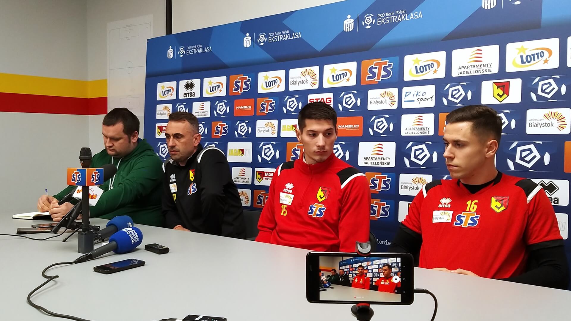 Trener Jagiellonii Białystok Iwajło Petew: ze Śląskiem zagramy o zwycięstwo [wideo]