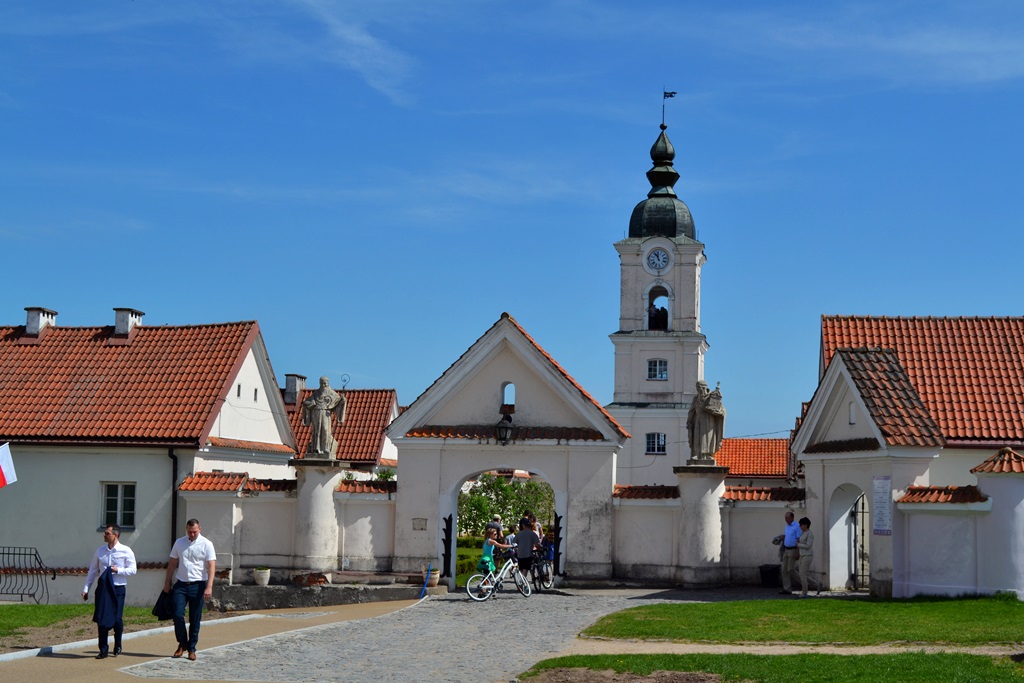 Sporo atrakcji czeka na turystów w sobotę w pokamedulskim klasztorze w Wigrach