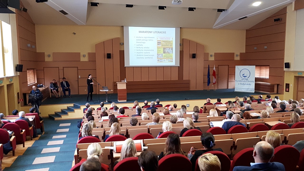 Nauczyciele dyskutowali o tym, jak uczyć młodzież patriotyzmu