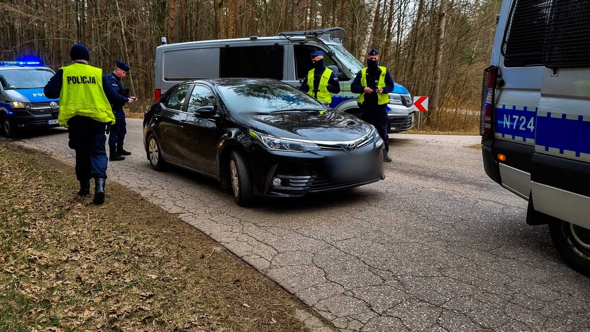 Kolejny kurier w rękach policjantów