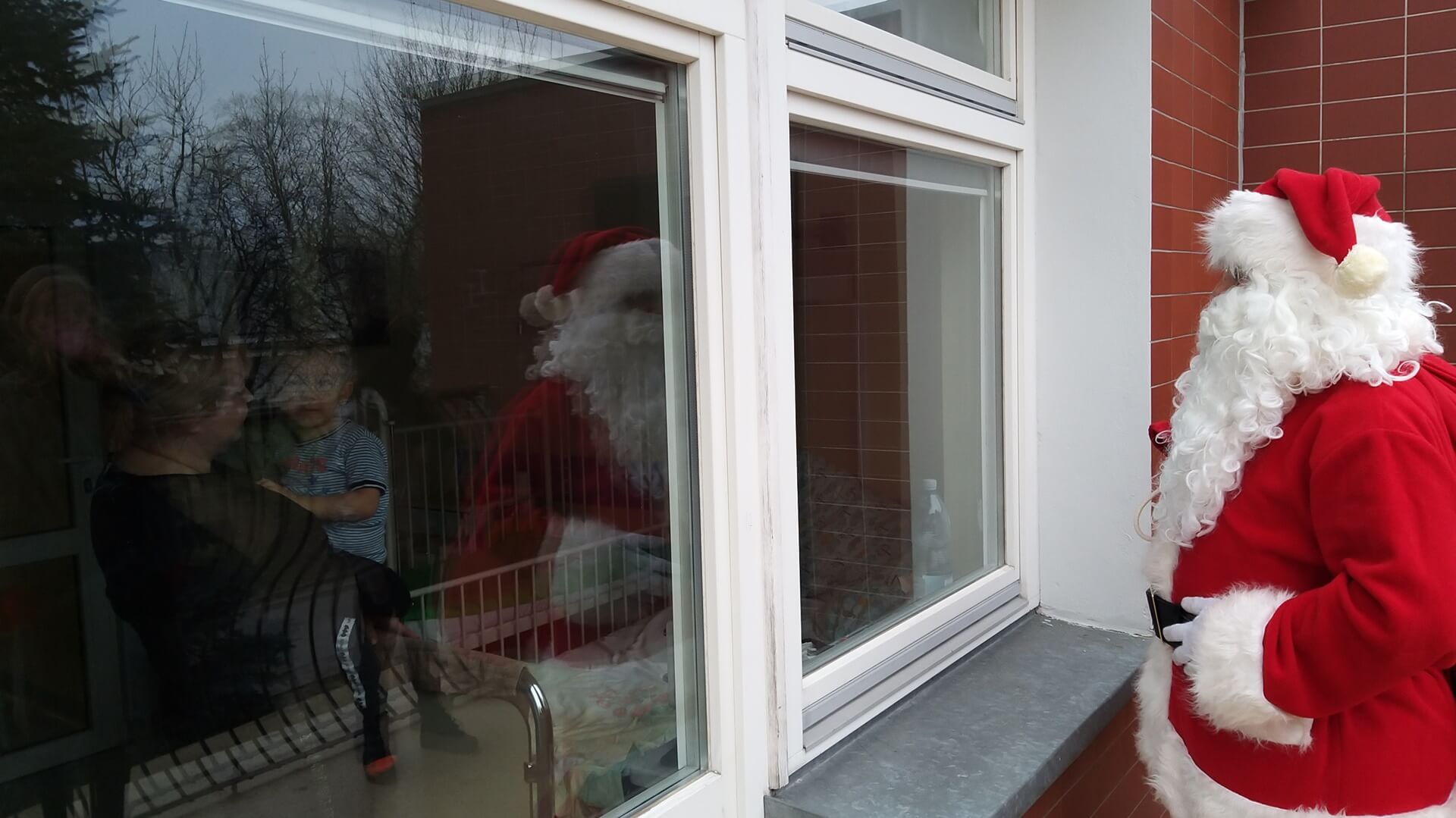 Mikołajki w klinice dziecięcej onkologii w Białymstoku