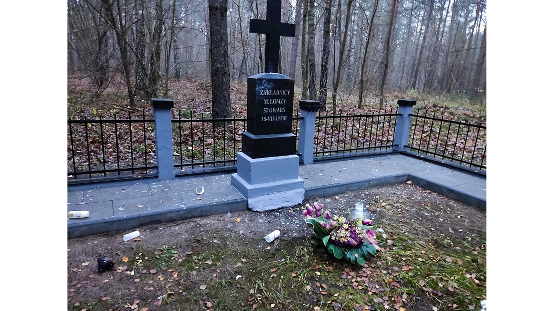 Ktoś zniszczył cmentarz w Jeziorku koło Łomży