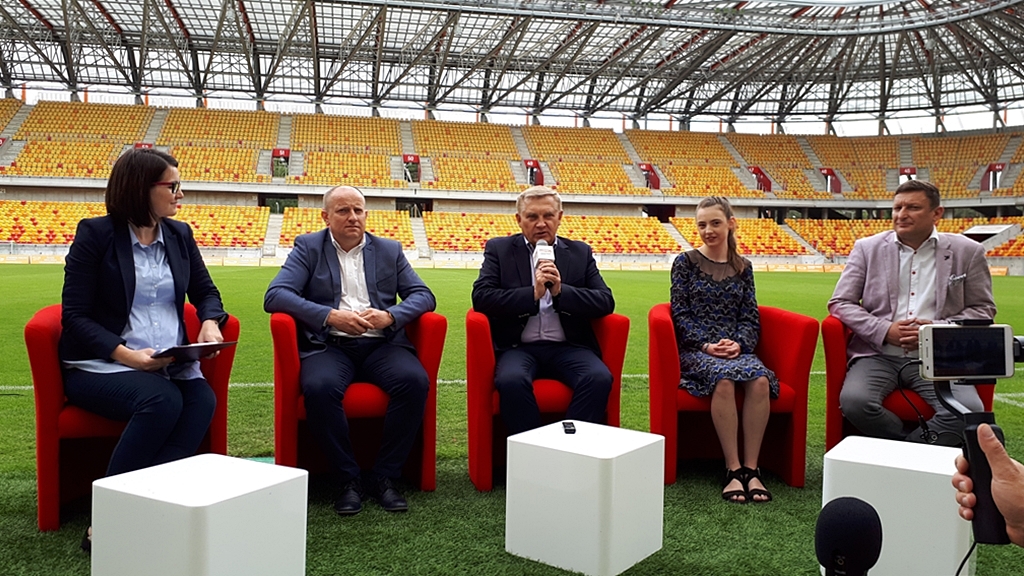 Na stadionie miejskim w Białymstoku odbędzie się impreza "Pożegnanie z murawą"