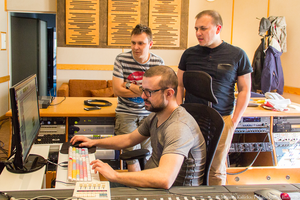 W studiu Polskiego Radia Białystok powstała ścieżka dźwiękowa do "Czarnej Damy"
