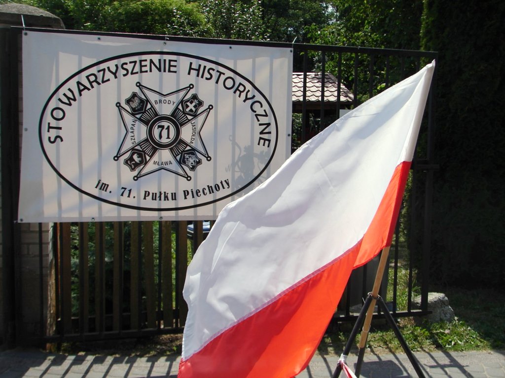 Wystawa militariów podczas "Nocy Muzeów" w miejscowości Nagórki-Jabłoń