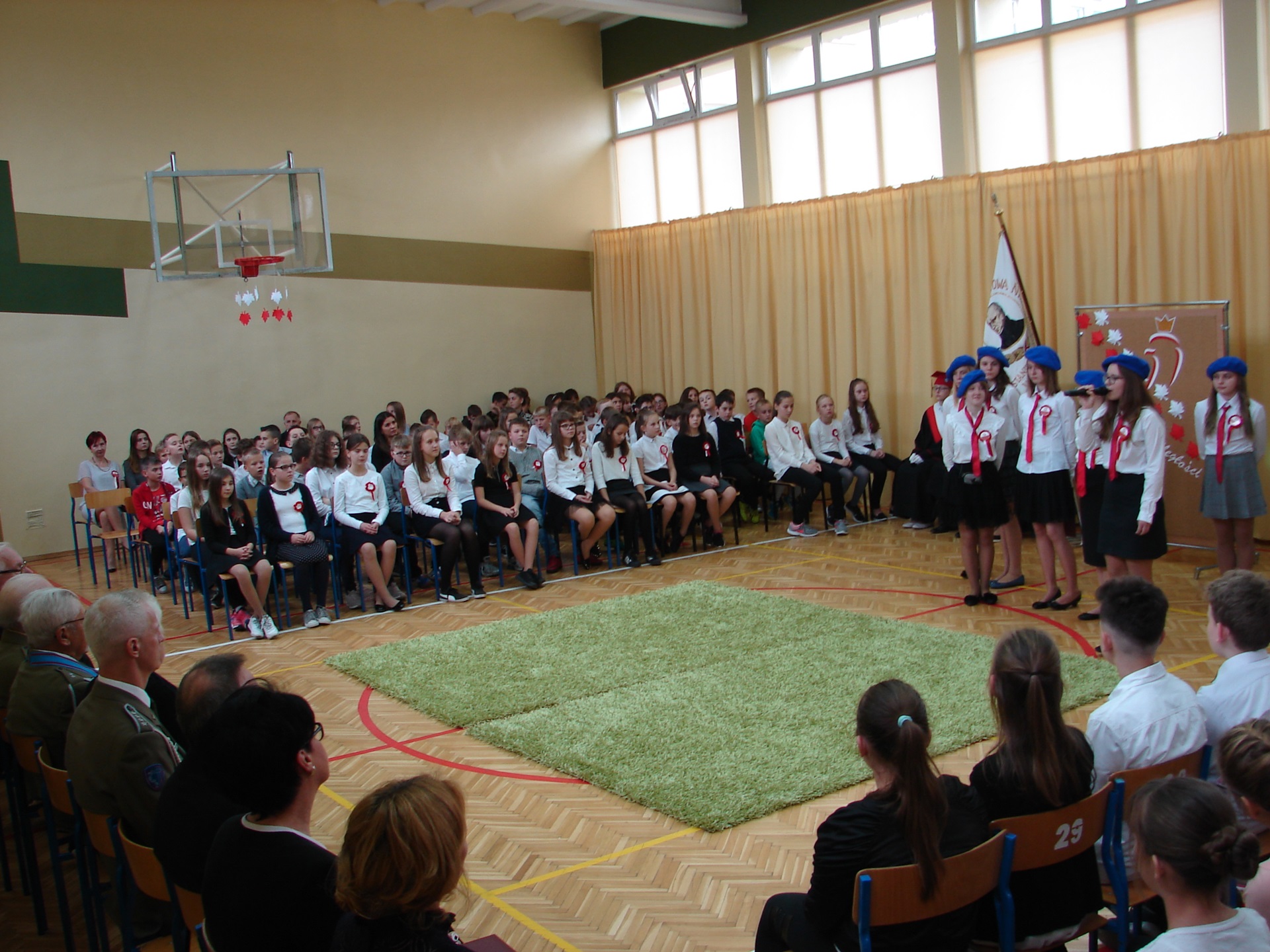 "Polskie drogi do Niepodległości" w Szkole Podstawowej nr 5 w Łomży