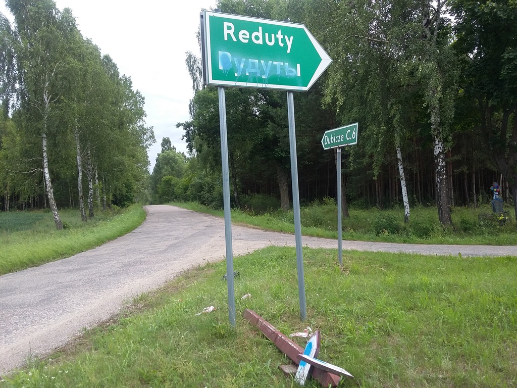 Ministerstwo Spraw Zagranicznych Białorusi zaniepokojone zamalowaniem dwujęzycznych tablic w gminie Orla