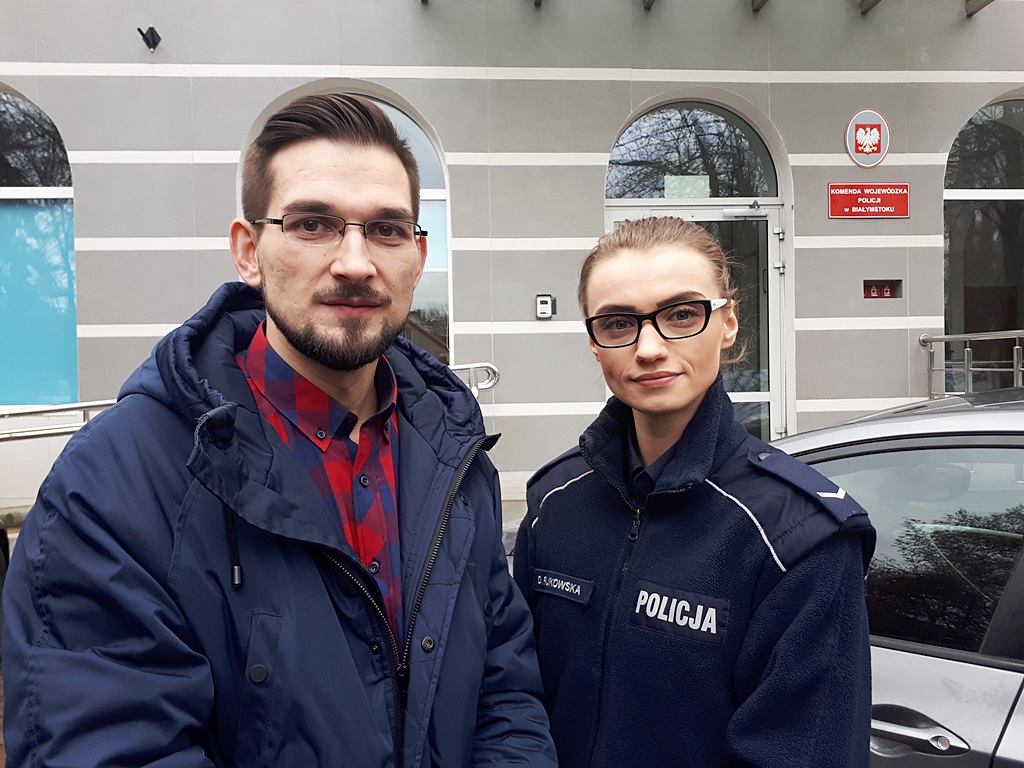 Dwoje policjantów - małżeństwo z Białegostoku uratowało życie starszemu mężczyźnie