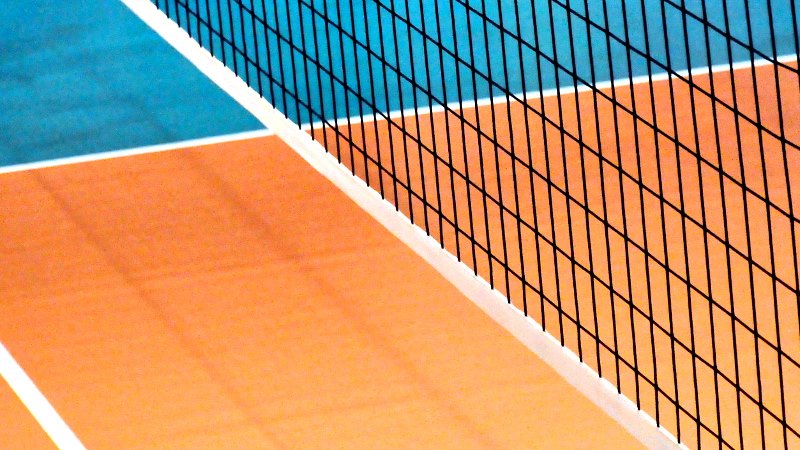 Zagrali w siatkówkę - by zebrać pieniądze na leczenie chorego dziecka kolegi