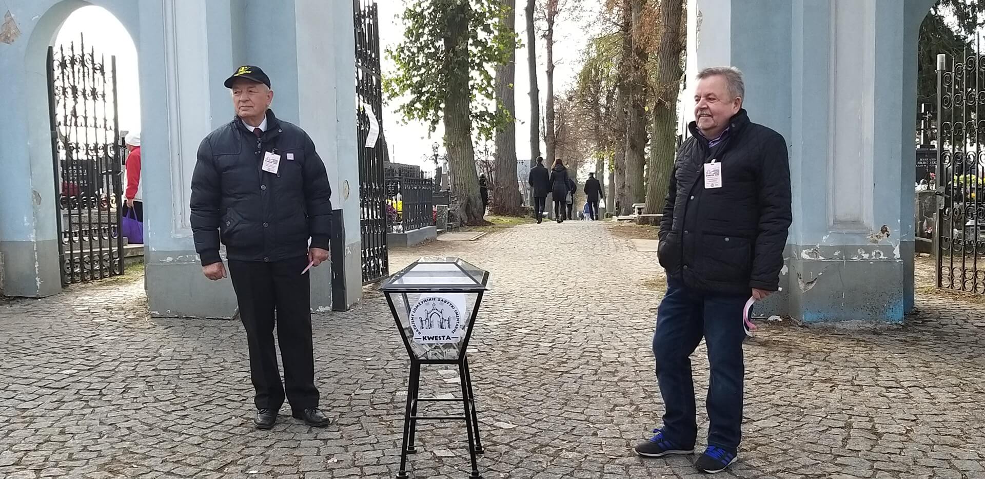 Ponad 57 tys. zł zebrano podczas kwesty na zabytkowym cmentarzu w Łomży