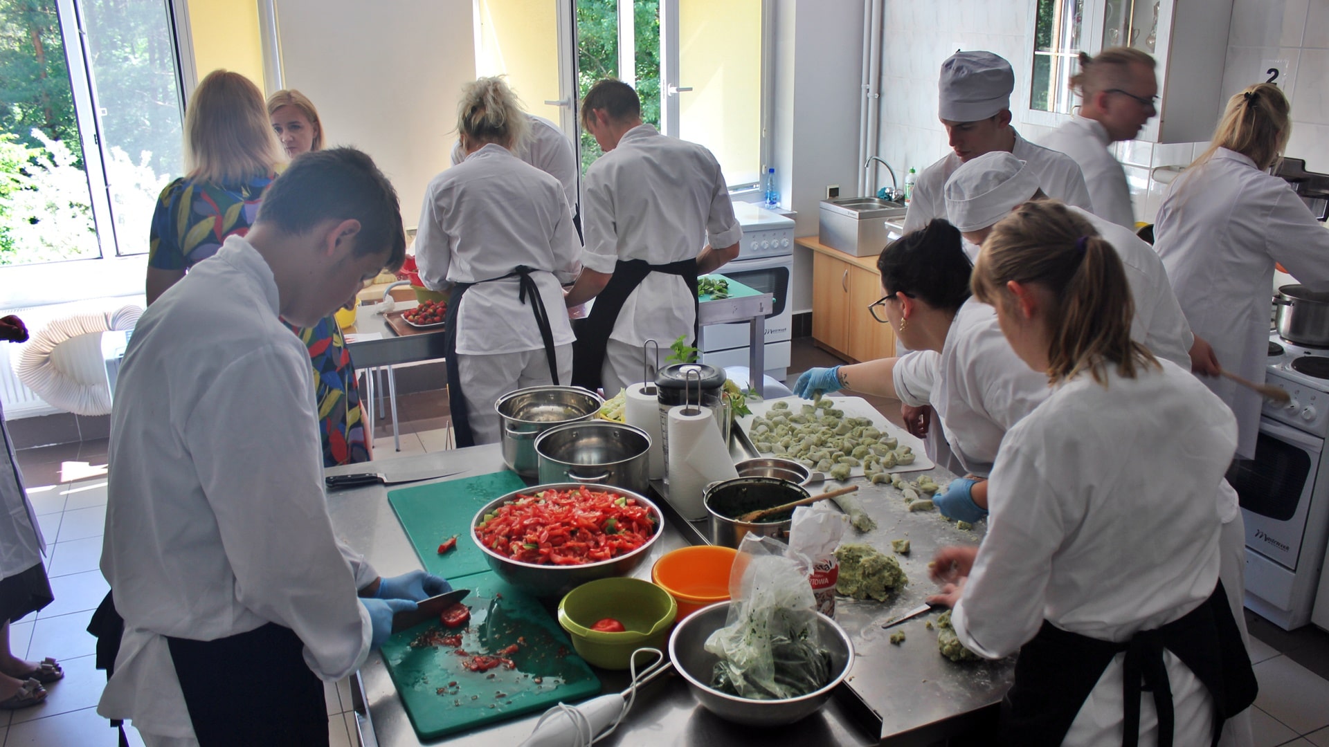 Ochotnicze Hufce Pracy - szansą na nowe życie