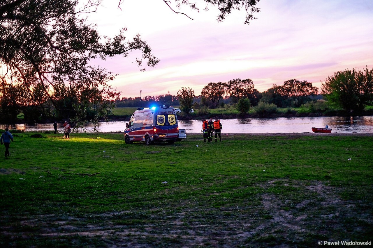 Z Czarnej Hańczy wyłowiono zwłoki starszego mężczyzny