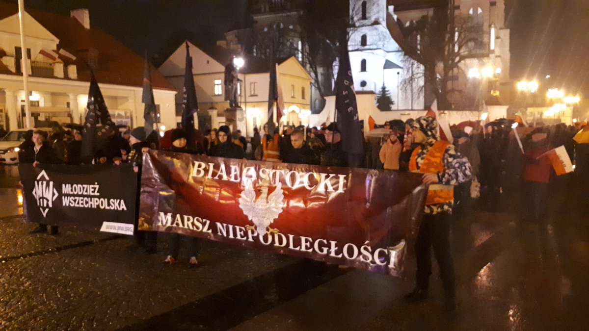 Ponad 200 osób przeszło ulicami Białegostoku w Marszu Niepodległości