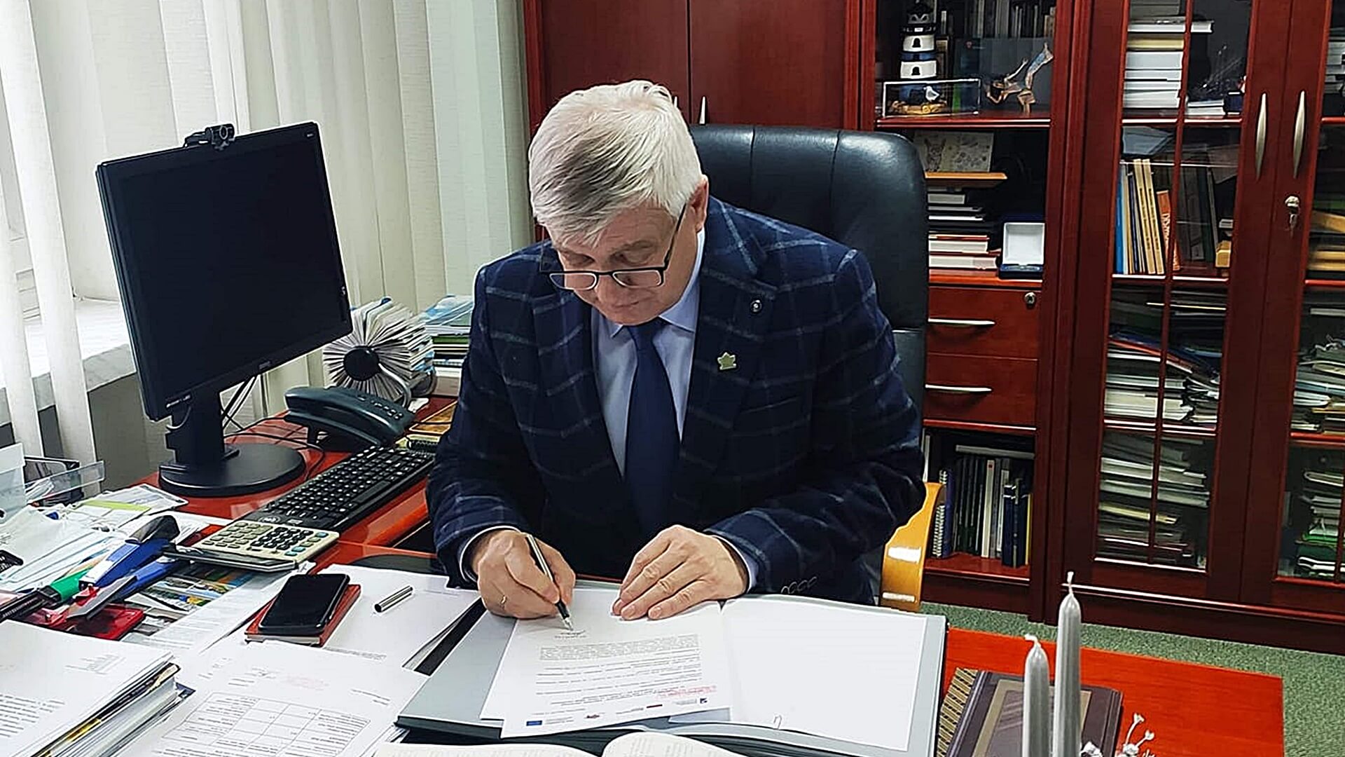 Na kilka godzin można zasiąść w fotelu burmistrza Hajnówki, a przy tym wesprzeć chorego Kubusia