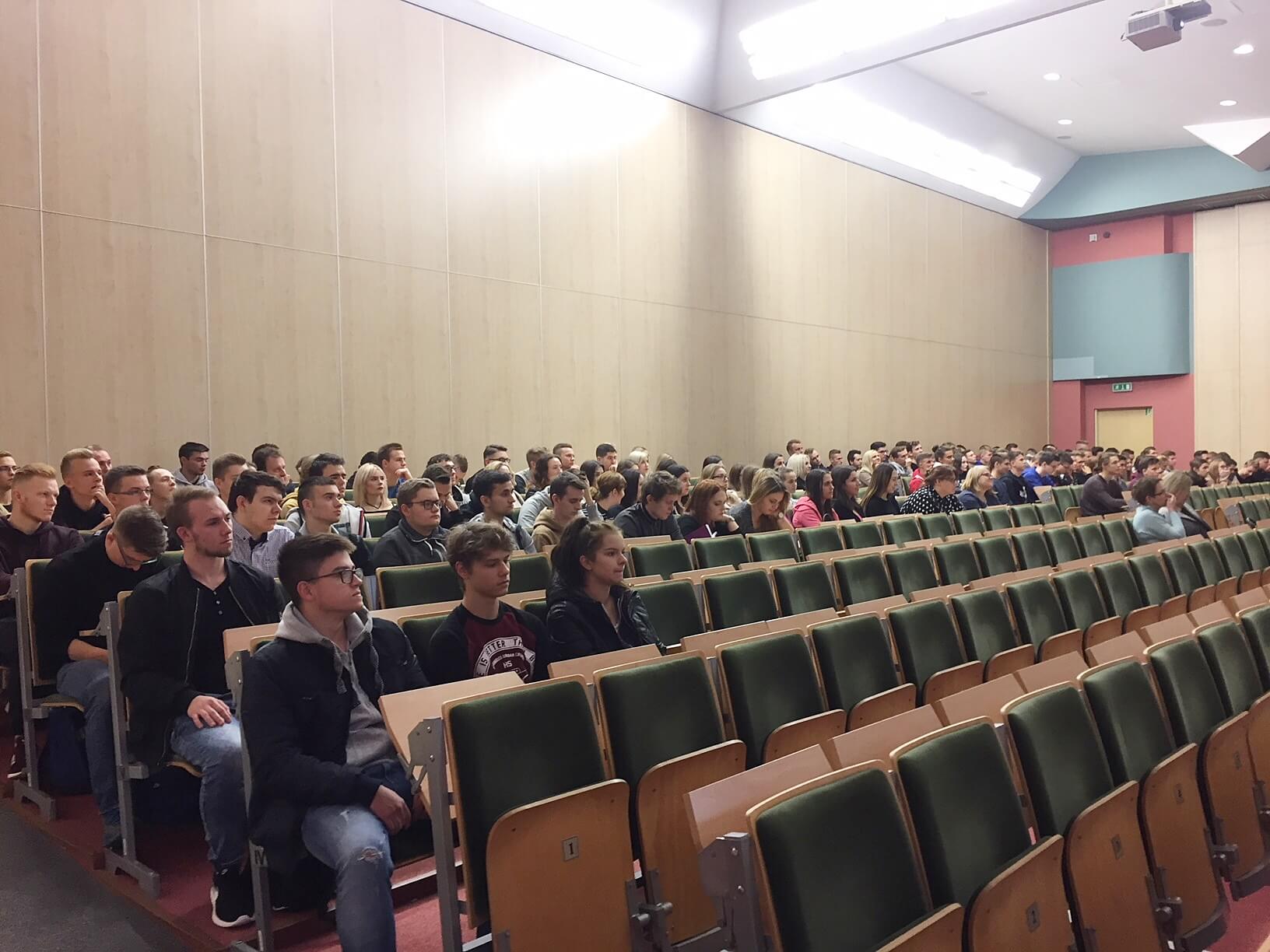 Poranek maturzystów na Politechnice Białostockiej