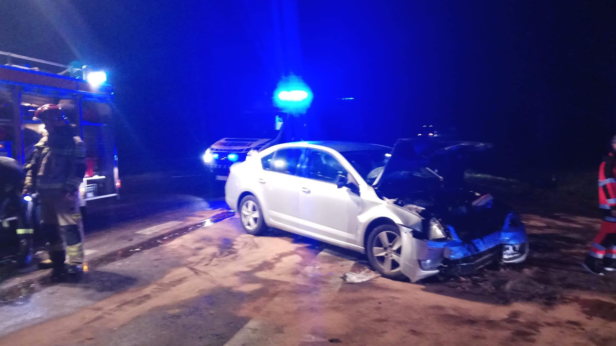 Wypadek na trasie Kolno-Łomża. 3 osoby ranne