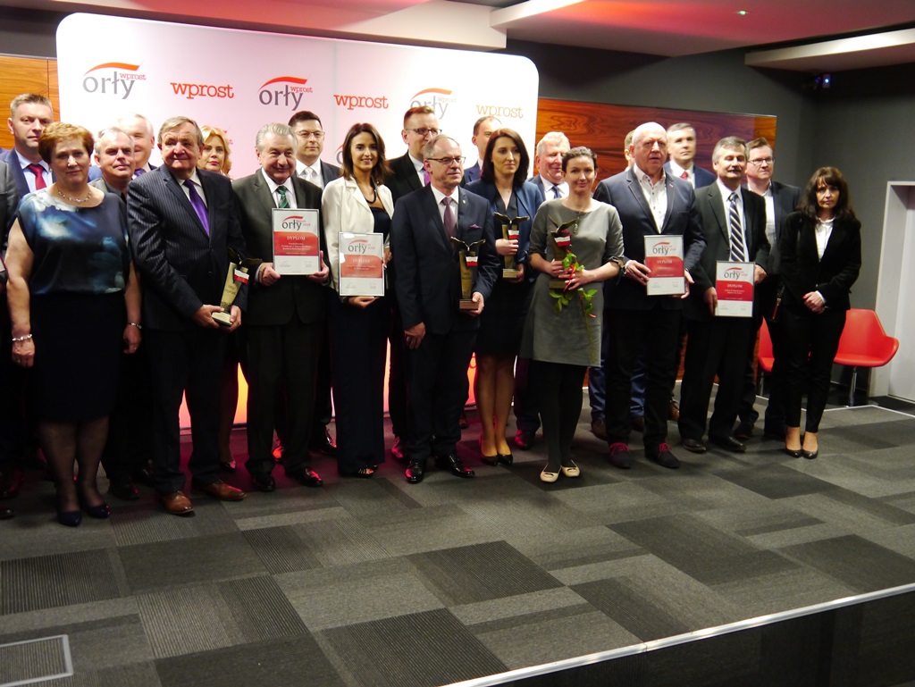 Tygodnik "Wprost" podczas gali w Suwałkach nagrodził podlaskie firmy