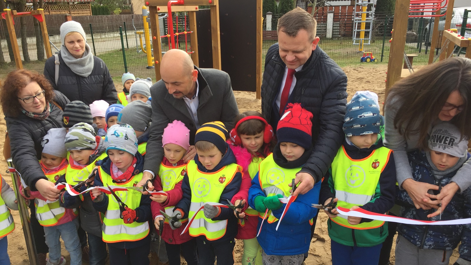 Mieszkańcy Choroszczy mogą korzystać z wielopokoleniowej strefy wypoczynku