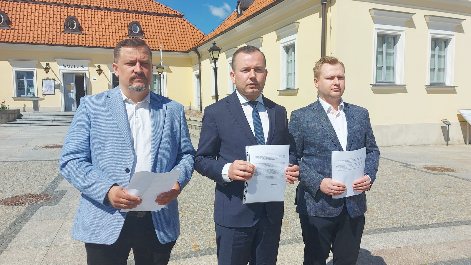 Białostoccy radni PiS-u chcą przekonać senatorów do szybkiego uchwalenia ustawy o ratyfikacji Funduszu Odbudowy