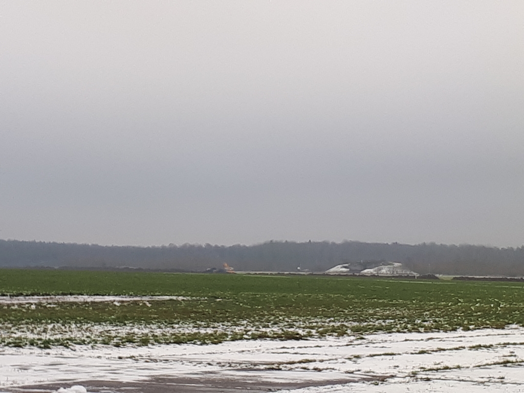 Rozpoczęła się budowa pasa startowego na Krywlanach