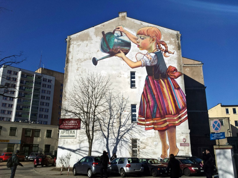 Radni zadecydowali, że mural "Dziewczynka z konewką" ma być chroniony