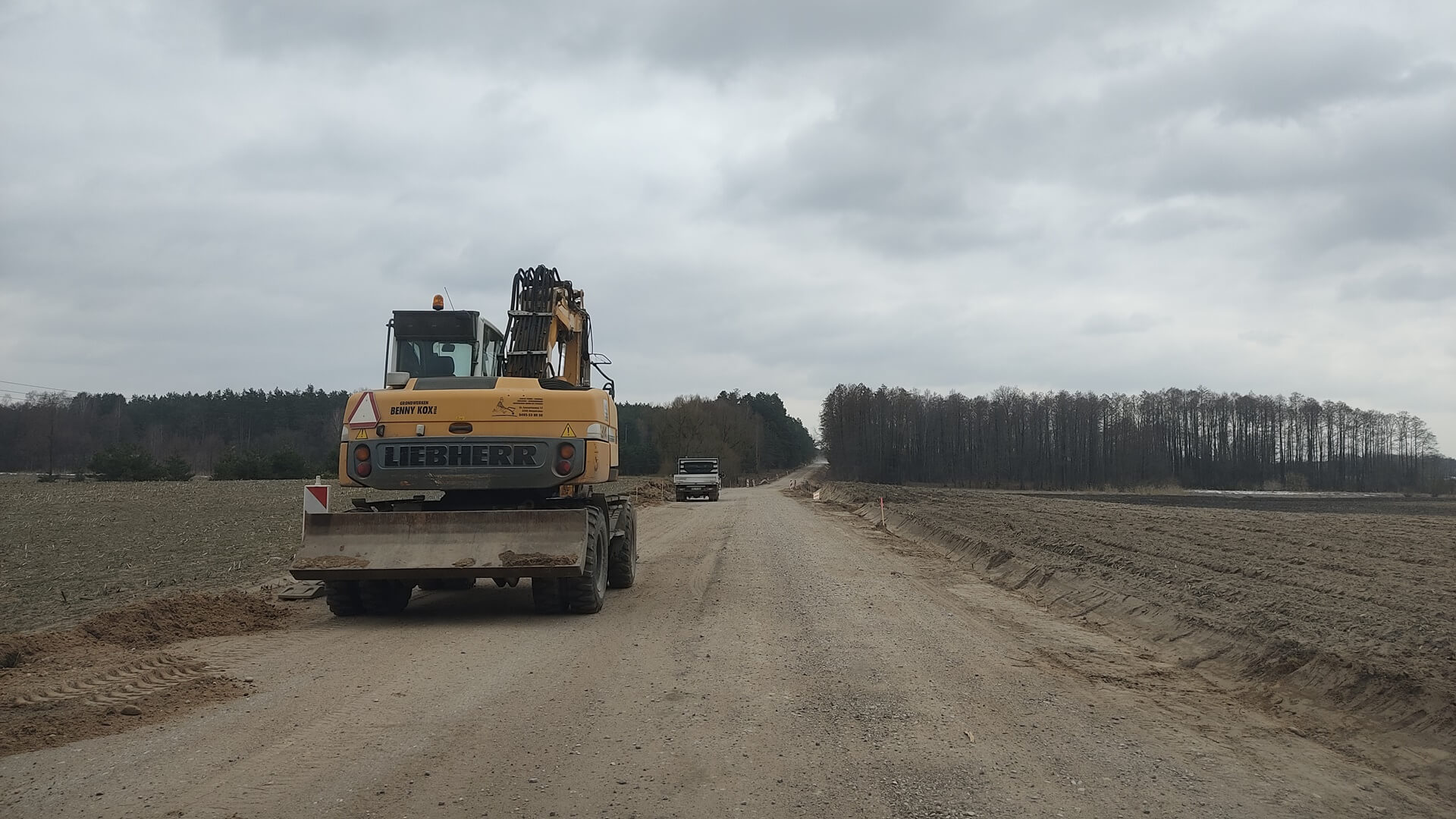 Problemy przy remoncie drogi Stanisławowo - Wojszki - tzw. "angielki"