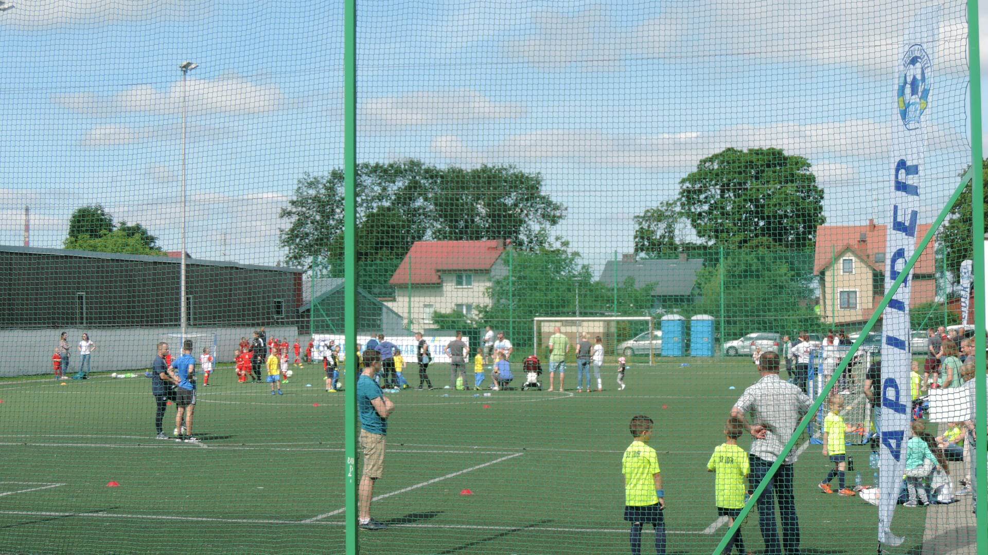 Nie liczy się wynik, a radość z gry - turniej piłki nożnej dla dzieci w Łomży